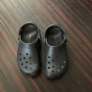 Black Crocs